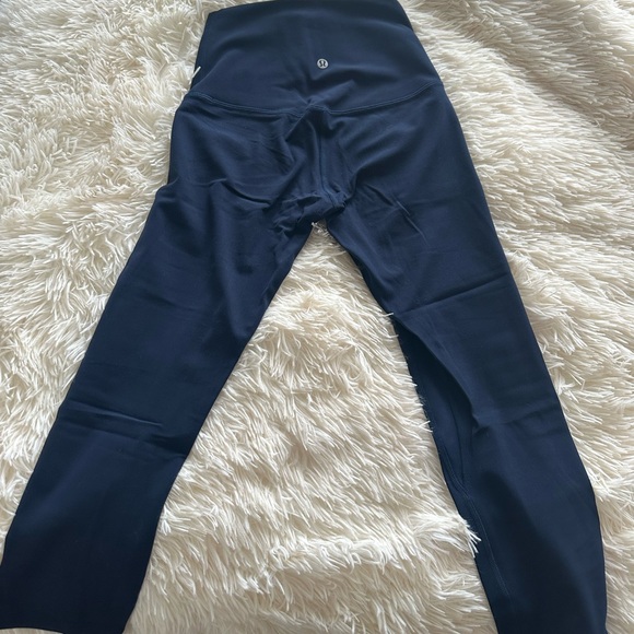 Lululemon Align Cropped Leggings - Picture 2 of 4